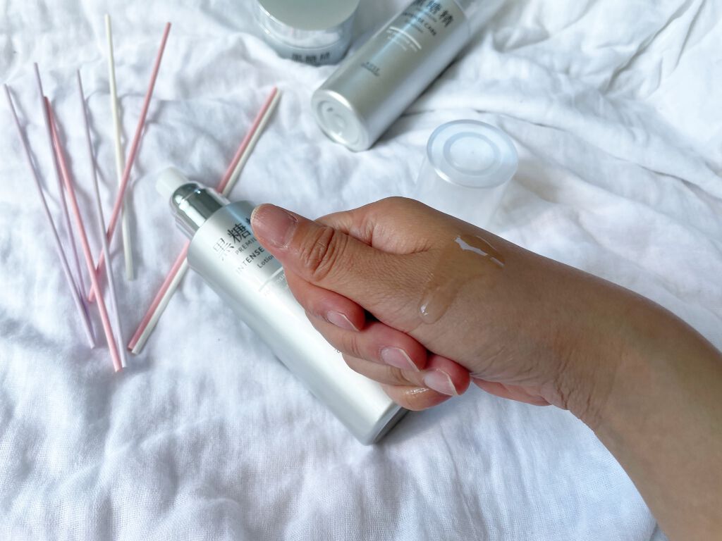 プレミアム インテンスケア ローション/黒糖精/化粧水を使ったクチコミ（2枚目）