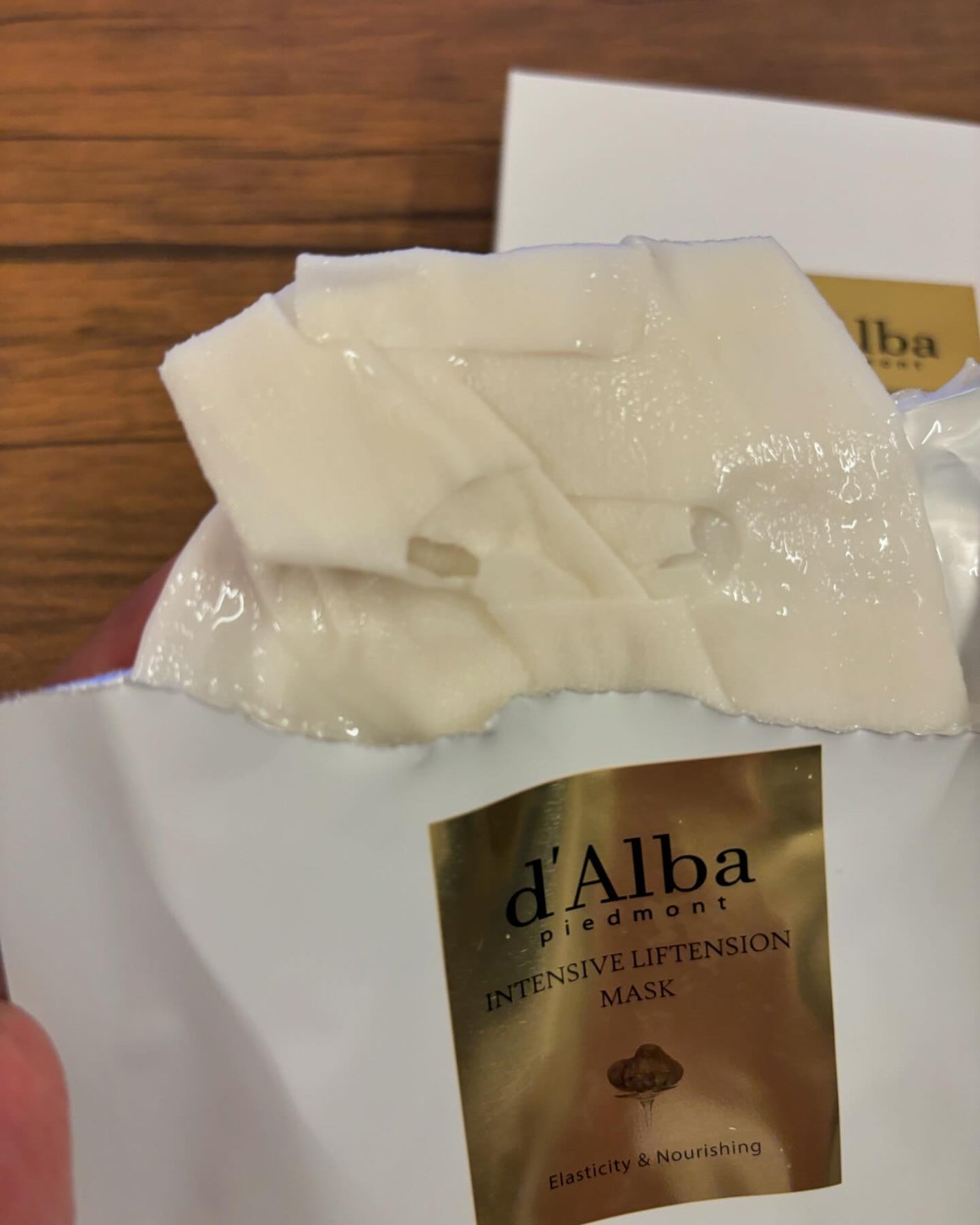 インテンシブリフテンションマスク/ダルバ/シートマスク・パックを使ったクチコミ(2枚目)