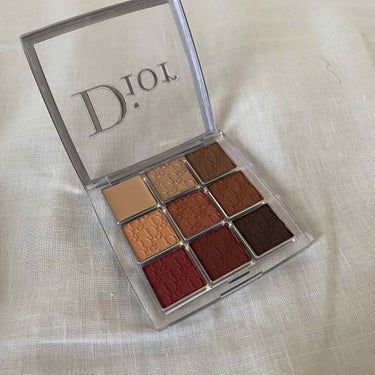 Dior ディオール バックステージ アイ パレットのクチコミ「
自分の中で世界一可愛いアイシャドウパレットはこれ！！！！🥰❤️去年からずーっと欲しくって、で.....」（2枚目）