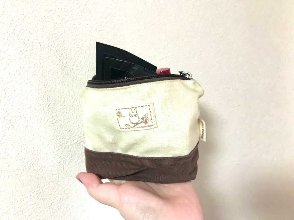 CanterburyChorale on LIPS 「持っている口紅を全種類ポーチにいれて保管していたんですが、最近..」(2枚目)