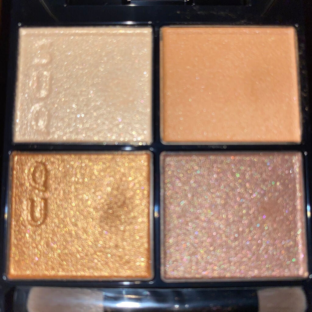 シグニチャー カラー アイズ/SUQQU/アイシャドウパレットを使ったクチコミ(3枚目)