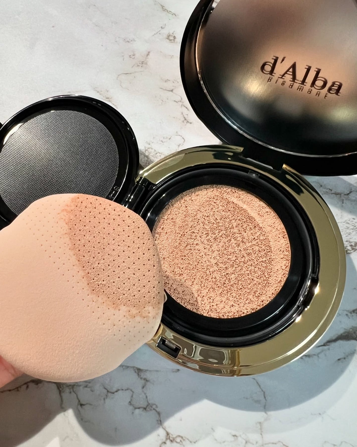 グロウフィットセラムカバークッション/ダルバ/クッションファンデーションを使ったクチコミ(3枚目)