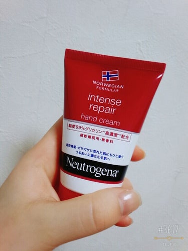 インテンスリペア ハンドクリーム/Neutrogena/ハンドクリームを使ったクチコミ（1枚目）