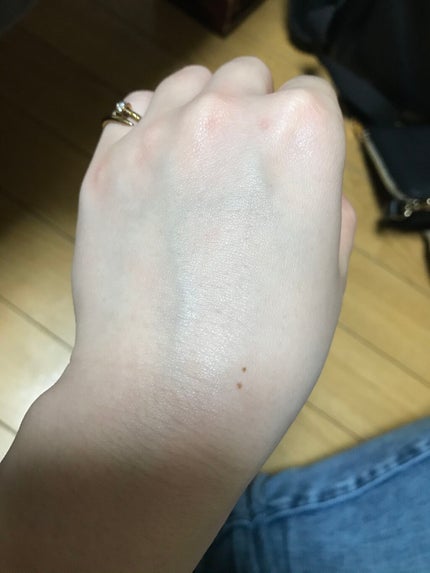 スキンアクア トーンアップUVエッセンス/スキンアクア/日焼け止めクリームを使ったクチコミ(4枚目)