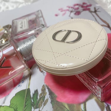 ディオールスキン フォーエヴァー クチュール ルミナイザー/Dior/プレストパウダーを使ったクチコミ（4枚目）