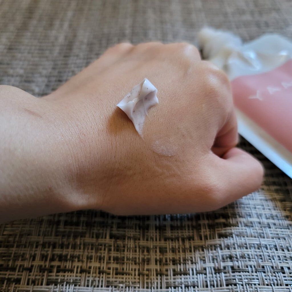 ハーブピーリングボディクレイ/YAARN/バストケア・ヒップケアを使ったクチコミ（2枚目）