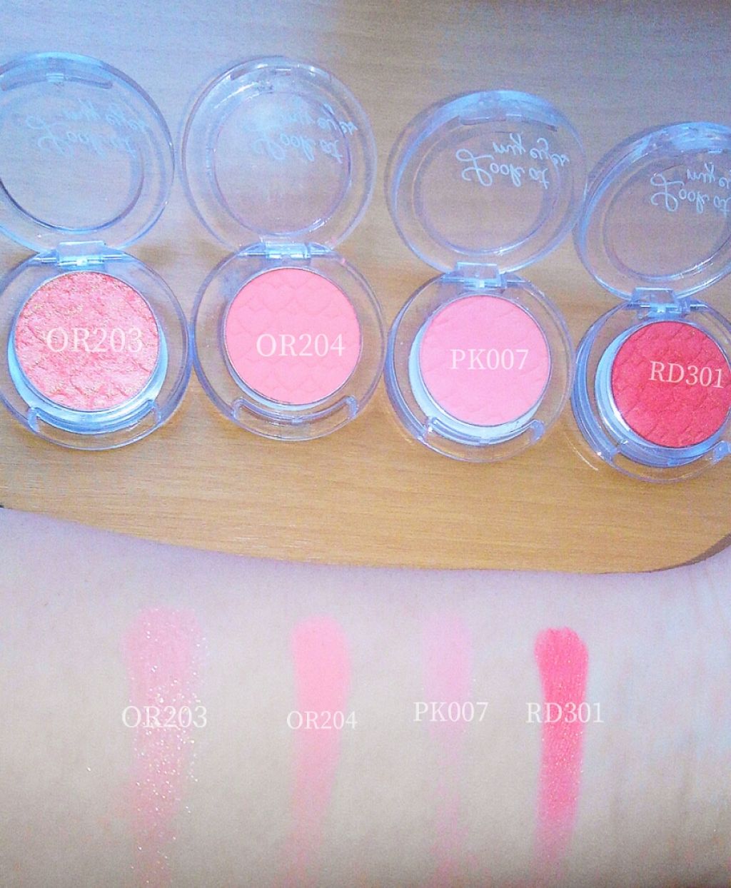 ルックアット マイアイズ/ETUDE/単色アイシャドウを使ったクチコミ(2枚目)