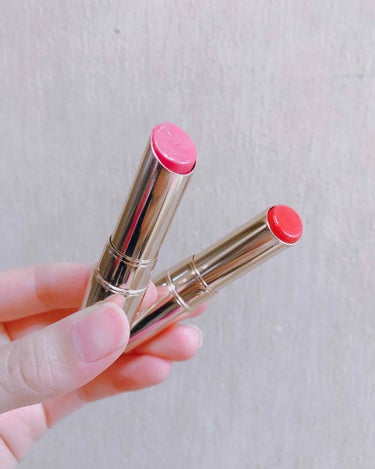 オペラのリップティント💄
前から気になってて先にピンクを買ったんだけど、色味とつけ心地がドンピシャすぎてレッドも購入😍
食べたり飲んだりすると多少落ちるけど、綺麗に唇に残ってくれる🙆‍♀️

▪️オペラ