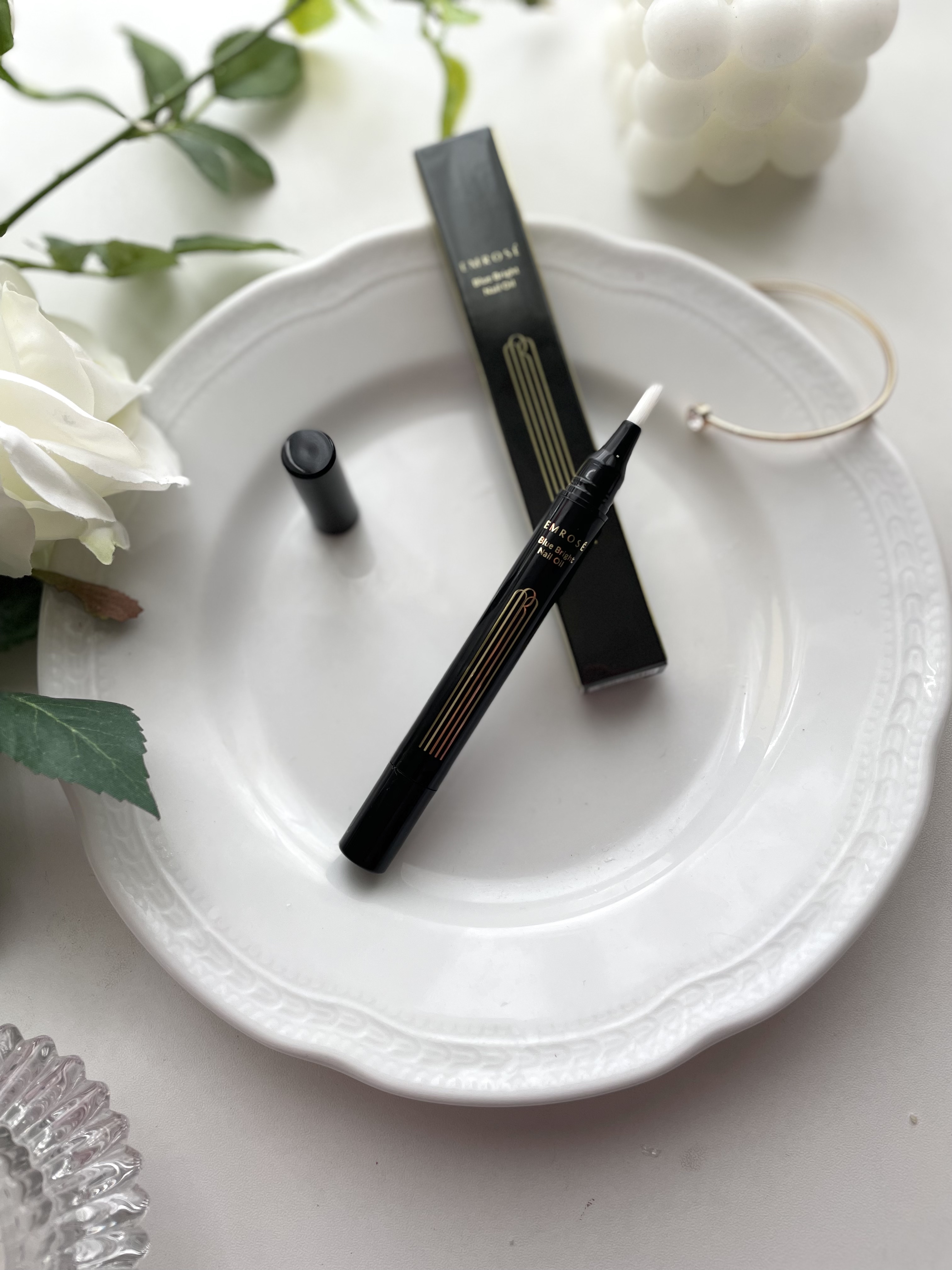ブルーブライトネイルオイル/EMROSÉ/ネイルオイル・トリートメントを使ったクチコミ（3枚目）