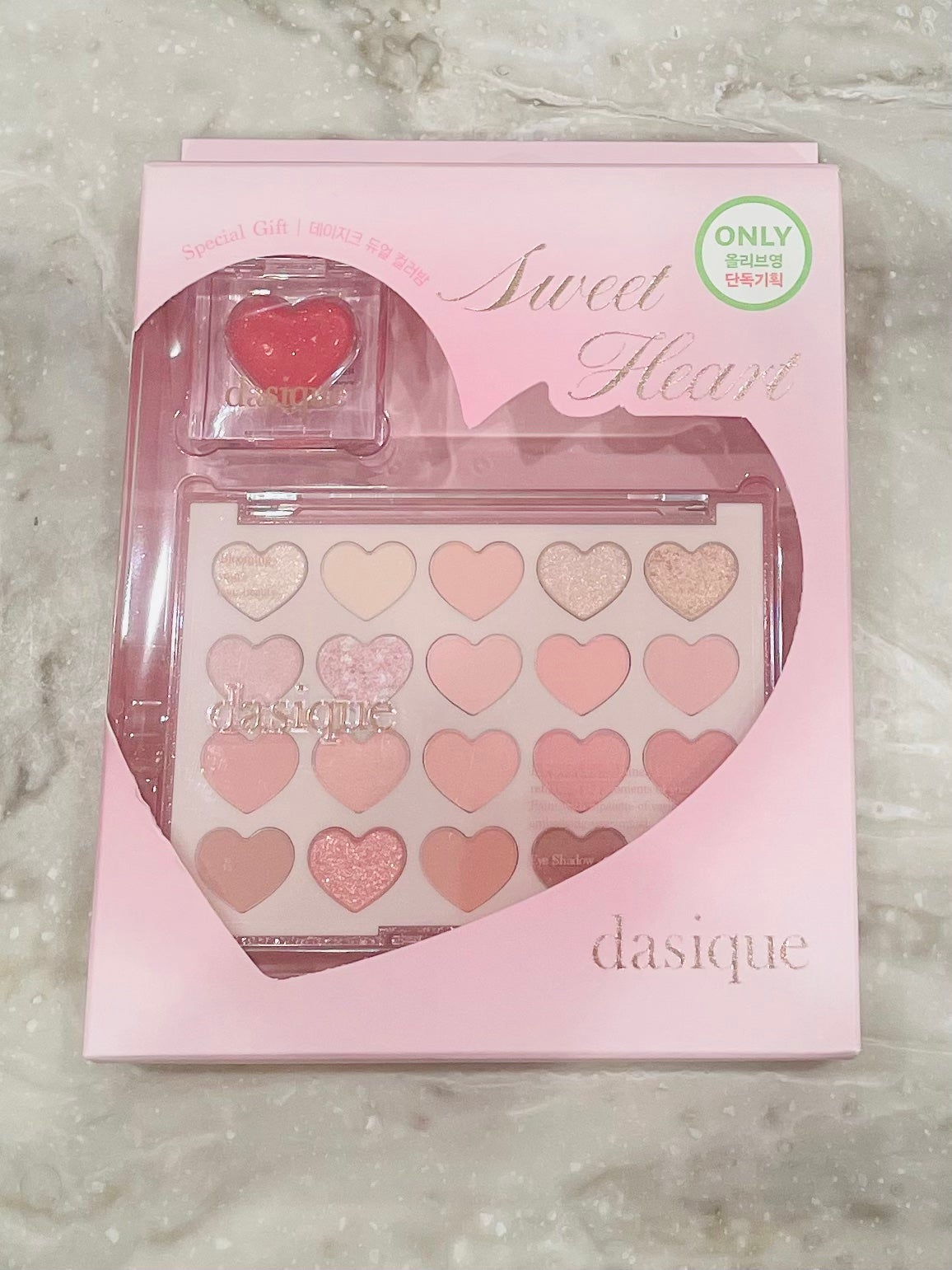 ブレンディングムードチーク/dasique/パウダーチークを使ったクチコミ(2枚目)