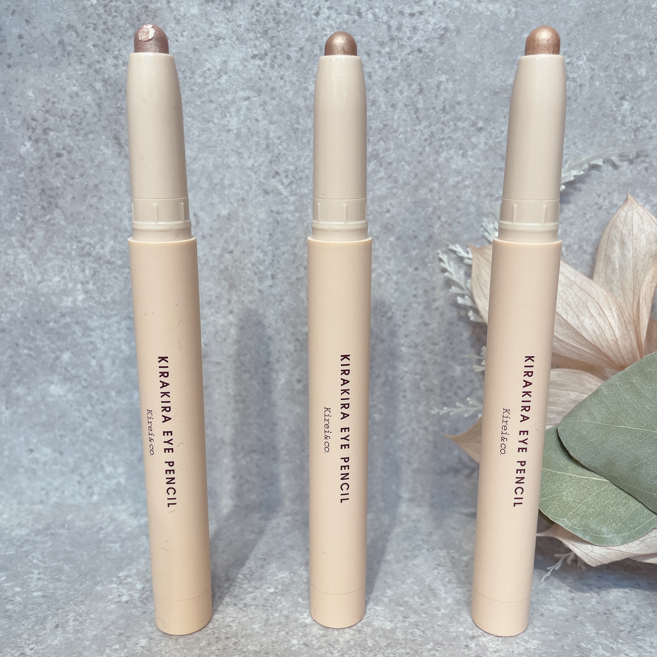 キラキラアイペンシル/Kirei&co./ペンシルアイライナーを使ったクチコミ（1枚目）