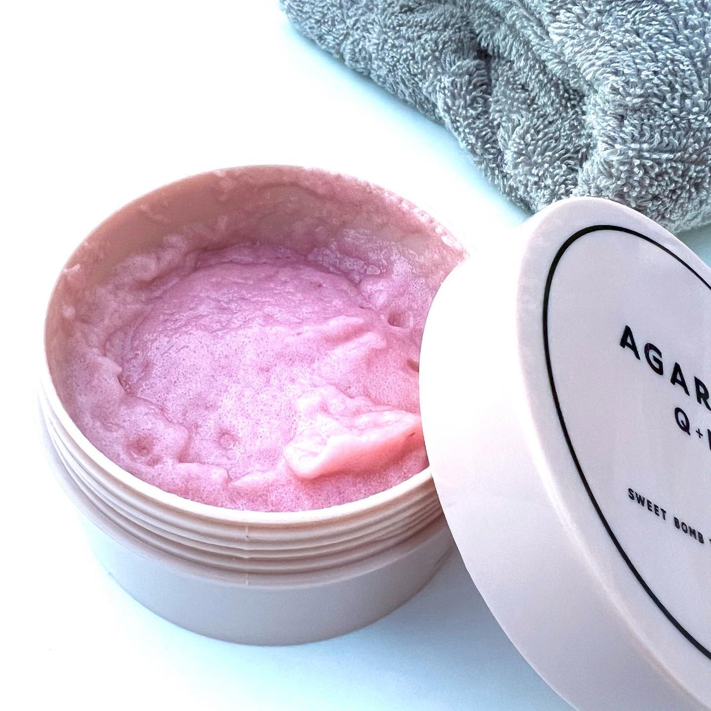 Q+Me スウィート ボム タラソ スクラブ/AGARISM/バスト・ヒップケアを使ったクチコミ(2枚目)