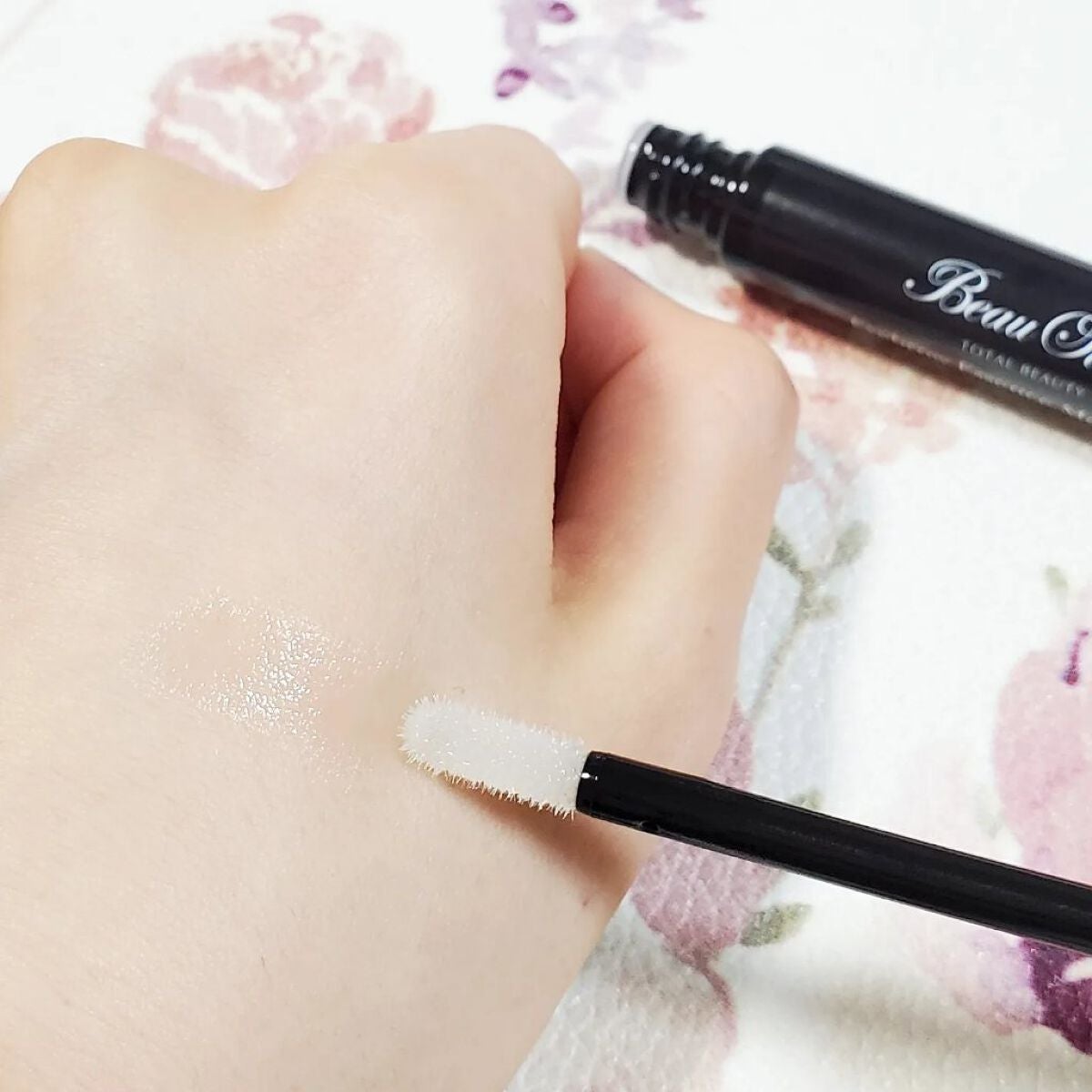 ビューステージ アイブロウエッセンス メディケート/ビューステージ コスメティック/その他アイブロウを使ったクチコミ(5枚目)