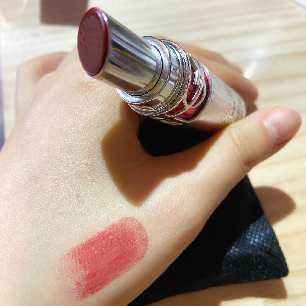 YSL ラブシャイン キャンディグレーズ/YVES SAINT LAURENT BEAUTE/口紅を使ったクチコミ(2枚目)