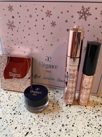 コフレ ルミエール ドゥース/Elégance/メイクアップキットを使ったクチコミ(1枚目)