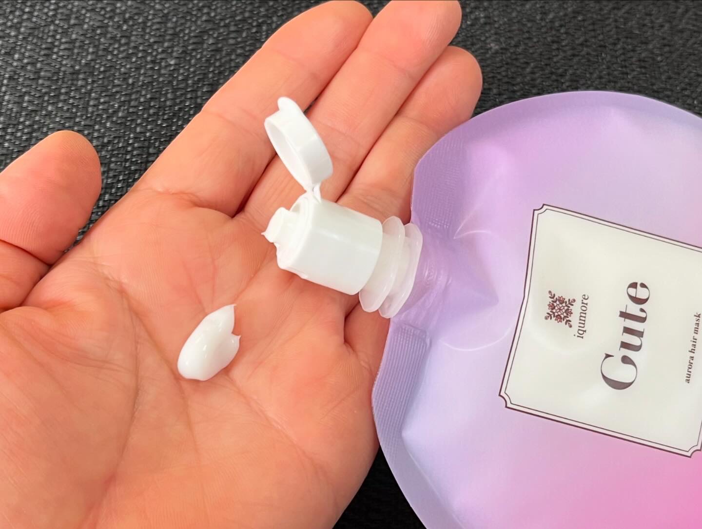 イクモアキュートミルキィオイル/iqumore/ヘアオイルを使ったクチコミ（3枚目）