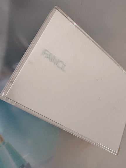 エッセンス スフレファンデーション/ファンケル/パウダーファンデーションを使ったクチコミ(1枚目)