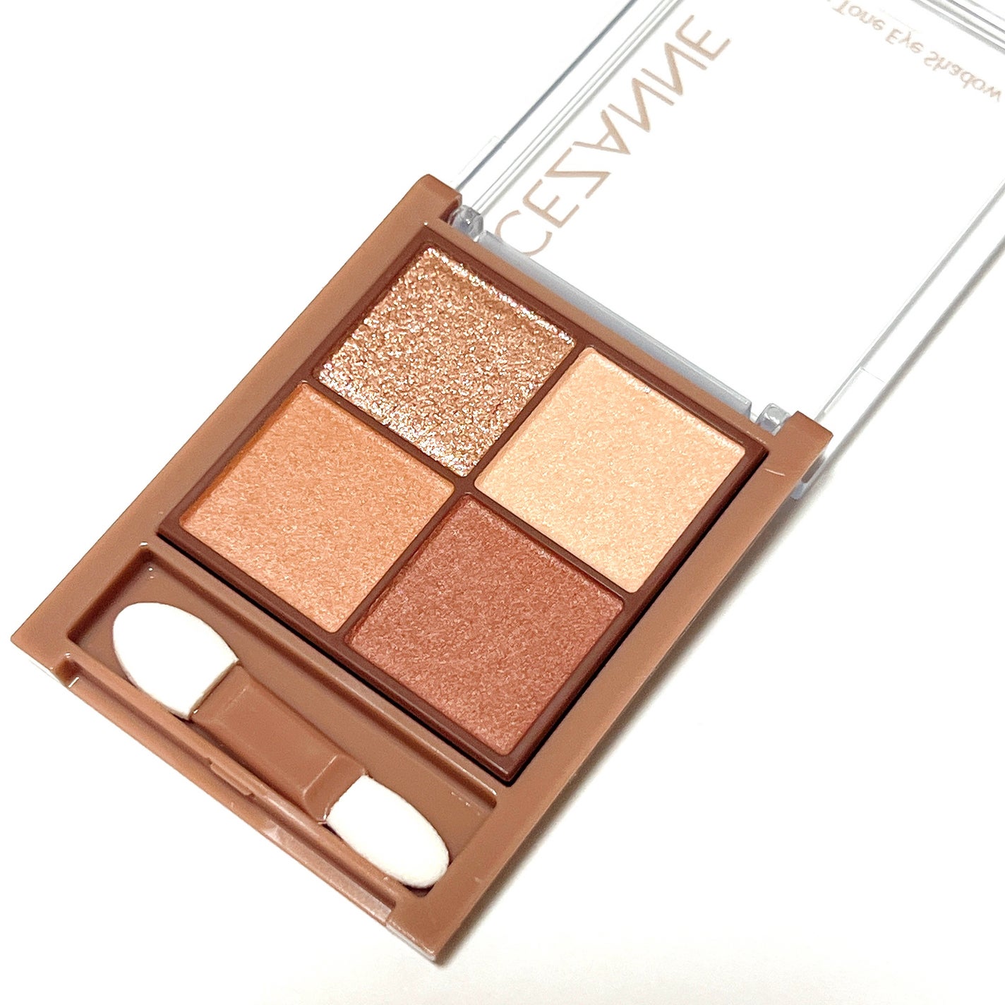 ビタートーンアイシャドウ/CEZANNE/パウダーアイシャドウを使ったクチコミ(2枚目)