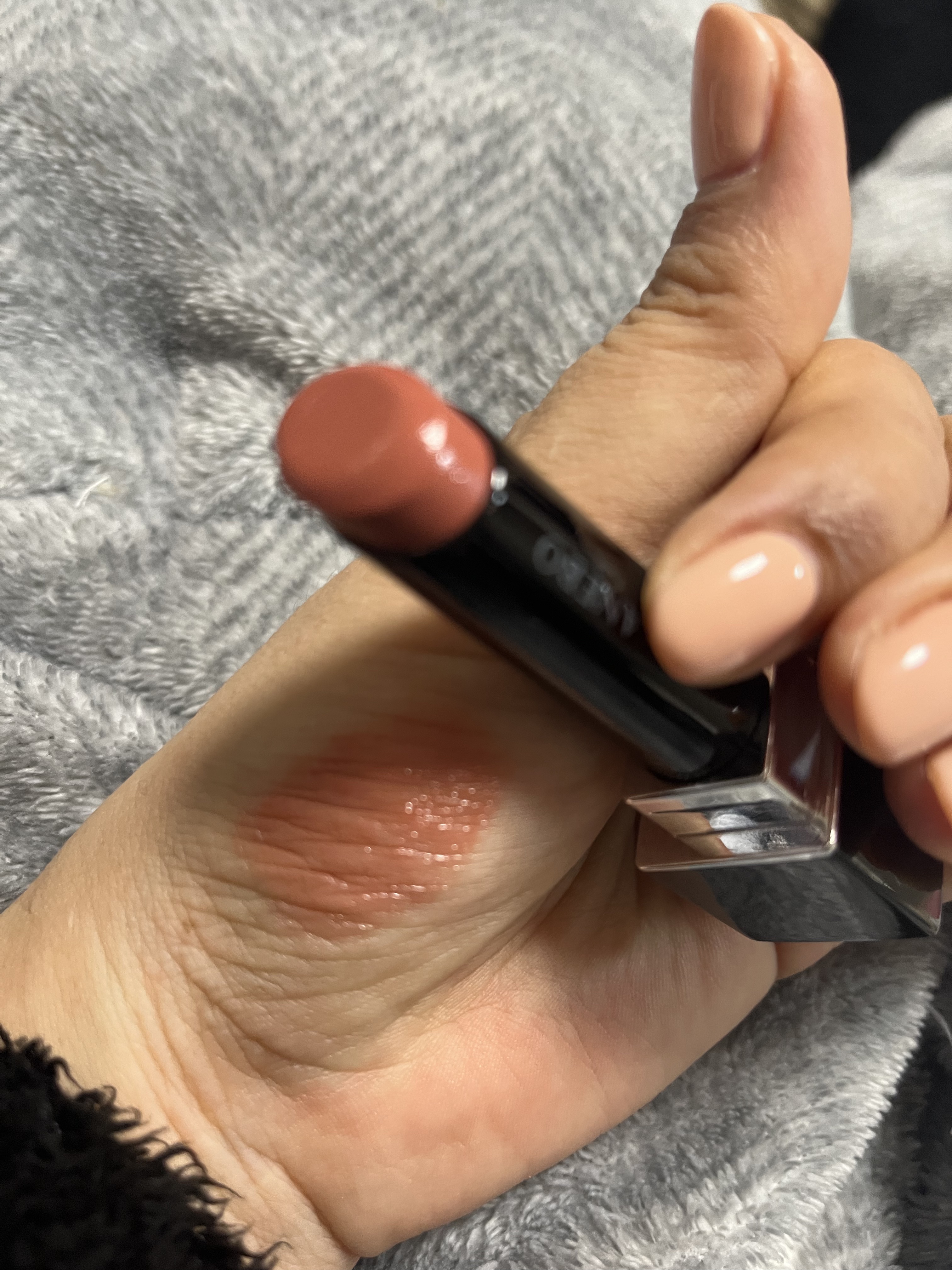 ルージュスターヴァイブラント/KANEBO/口紅を使ったクチコミ（2枚目）