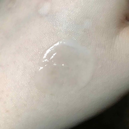 純白専科 すっぴん白雪美容液(専科 薬用美白クリーム)/SENKA(専科)/美容液を使ったクチコミ(3枚目)