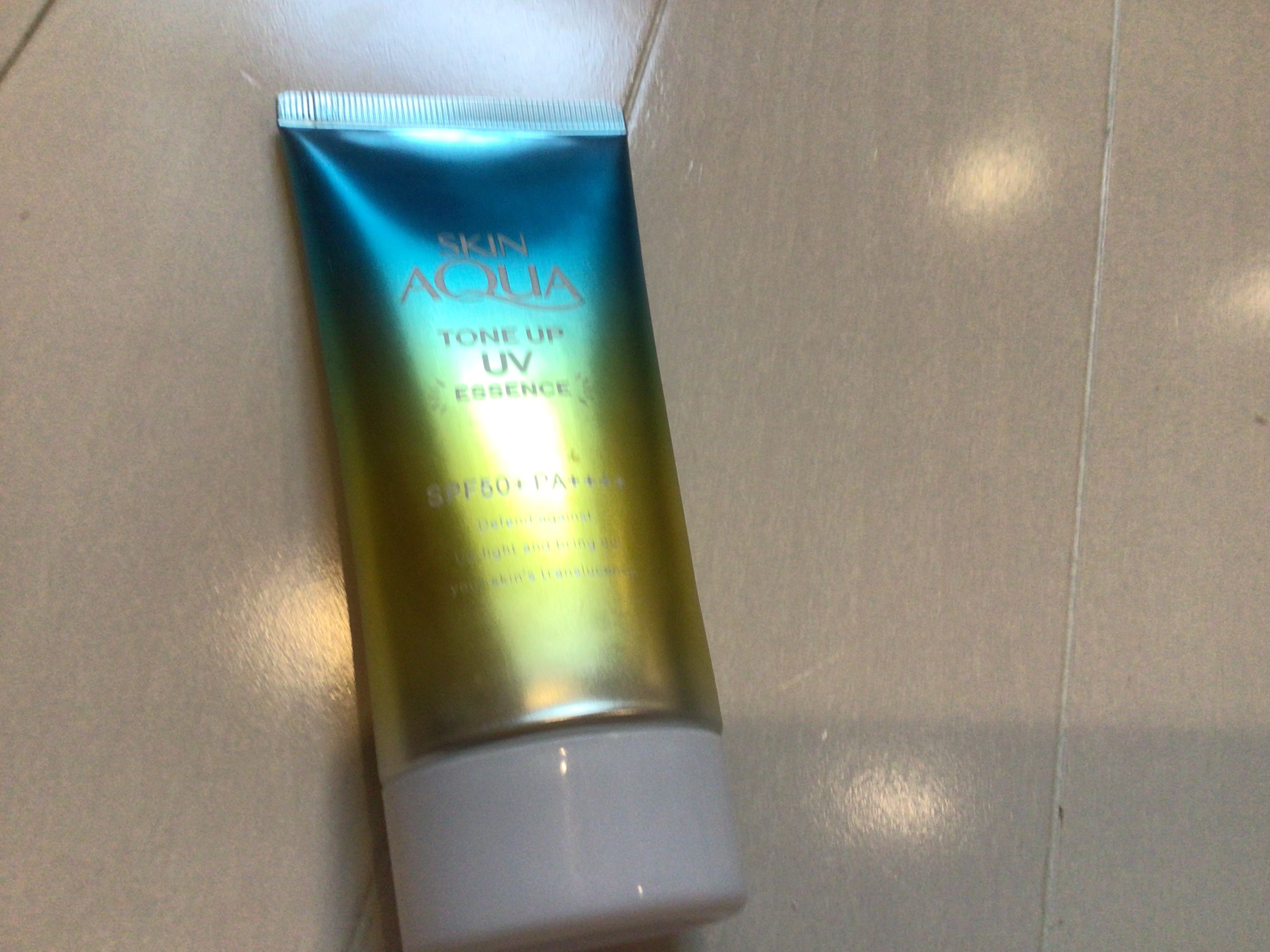 スキンアクア トーンアップUVエッセンス/スキンアクア/日焼け止めクリームを使ったクチコミ（3枚目）