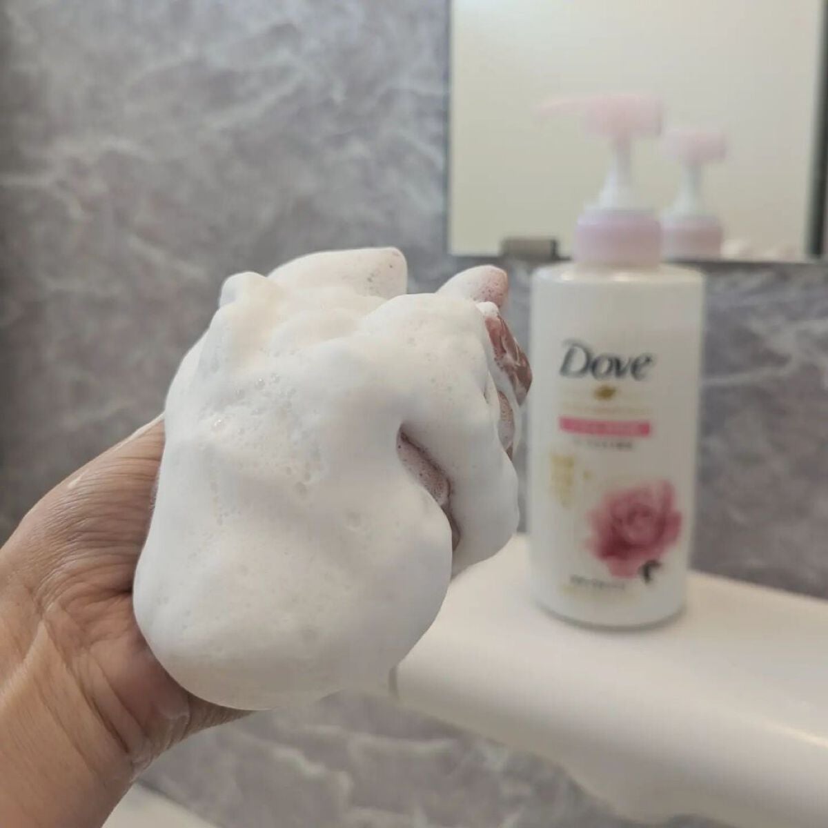 ボディウォッシュ 発酵&ビューティーシリーズ ツヤ&透明感/ダヴ/ボディソープを使ったクチコミ(4枚目)