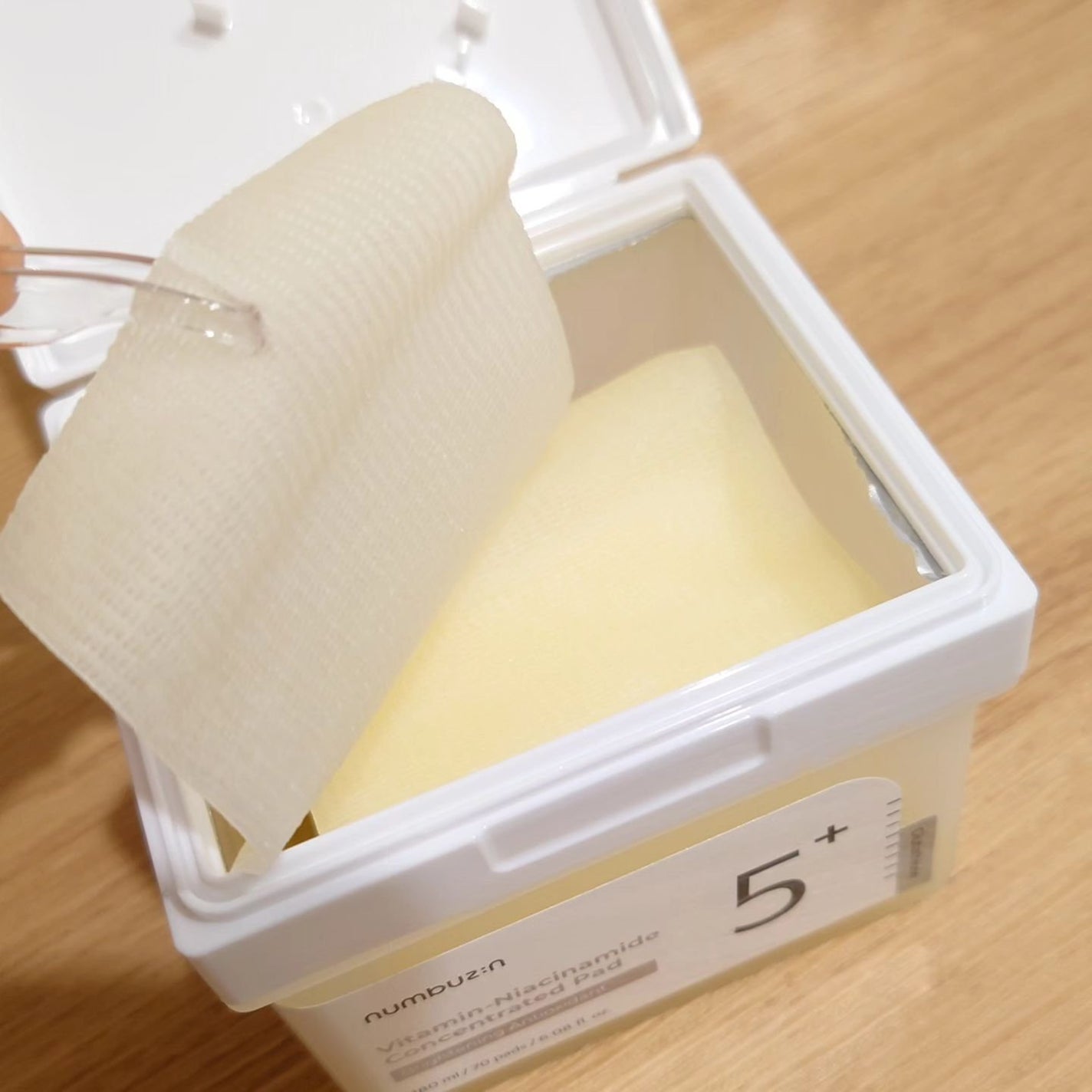 5番 白玉グルタチオンCフィルムパッド/numbuzin/トナーパッドを使ったクチコミ(3枚目)