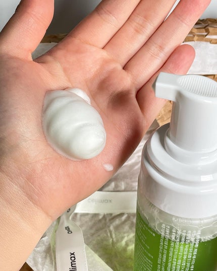 ザリアルノニアクネバブルクレンザー/celimax/泡洗顔を使ったクチコミ(3枚目)