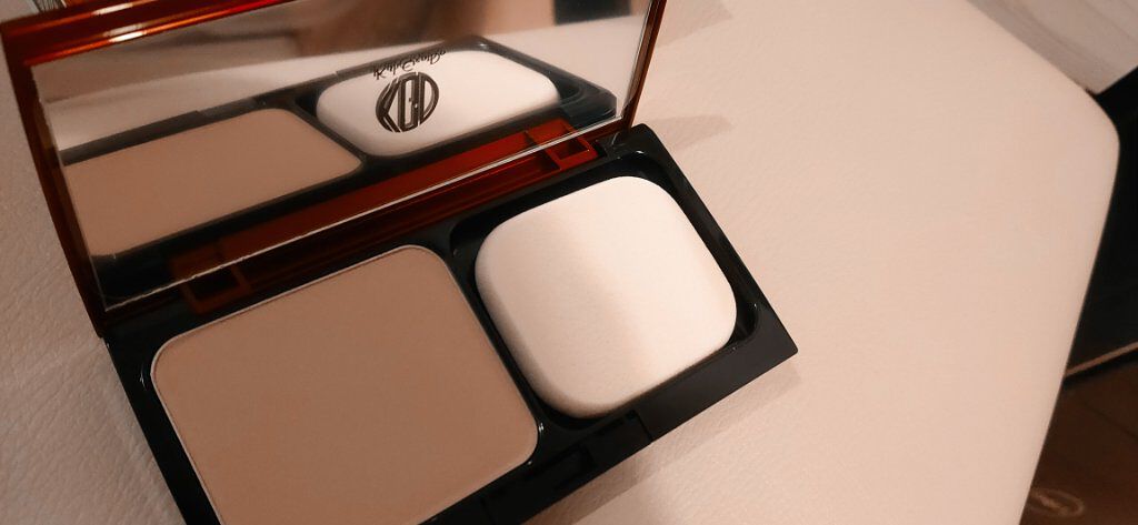 グロスフィルム ファンデーション/Koh Gen Do/パウダーファンデーションを使ったクチコミ（2枚目）