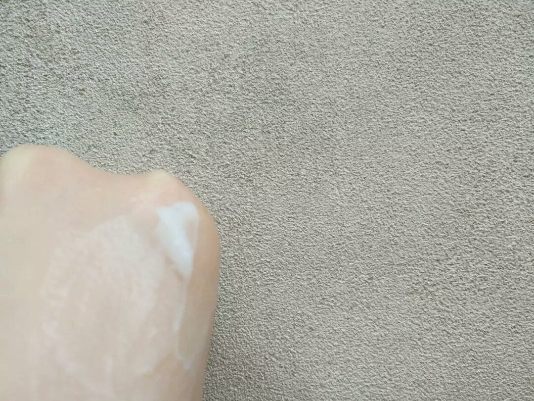 ニベア ロイヤルブルーボディクリーム うるおい密封ケア/ニベア/ボディクリームを使ったクチコミ(4枚目)