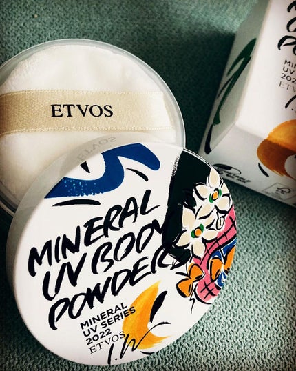 ミネラルUVボディパウダー/エトヴォス/ボディパウダーを使ったクチコミ(7枚目)