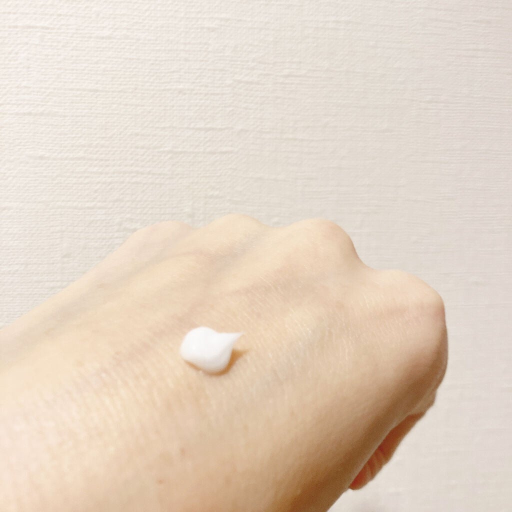 ヴァセリン アドバンスドリペア ボディローション 無香料/ヴァセリン/ボディローションを使ったクチコミ(2枚目)