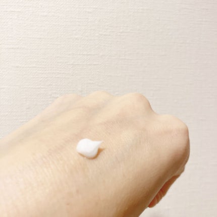 ヴァセリン アドバンスドリペア ボディローション 無香料/ヴァセリン/ボディローションを使ったクチコミ(2枚目)