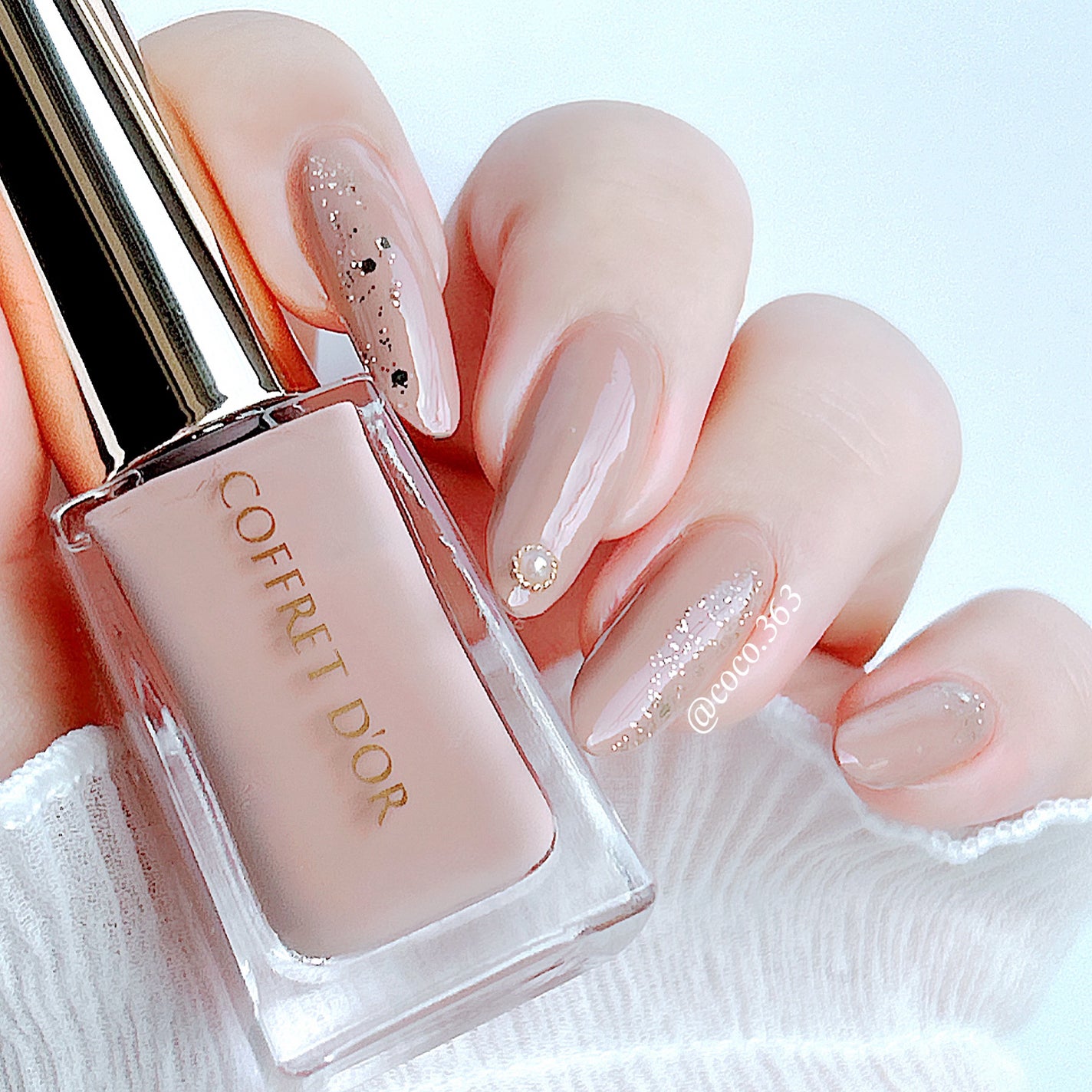 カラーエナメルネイル/コフレドール/マニキュアを使ったクチコミ(3枚目)