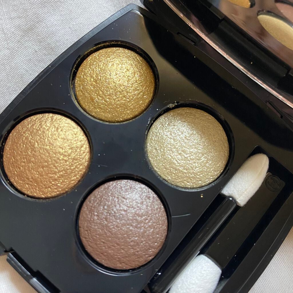 レ キャトル オンブル/CHANEL/アイシャドウパレットを使ったクチコミ(2枚目)