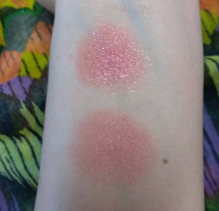 アディクション ザ アイシャドウ スパークル/ADDICTION/単色アイシャドウを使ったクチコミ(2枚目)