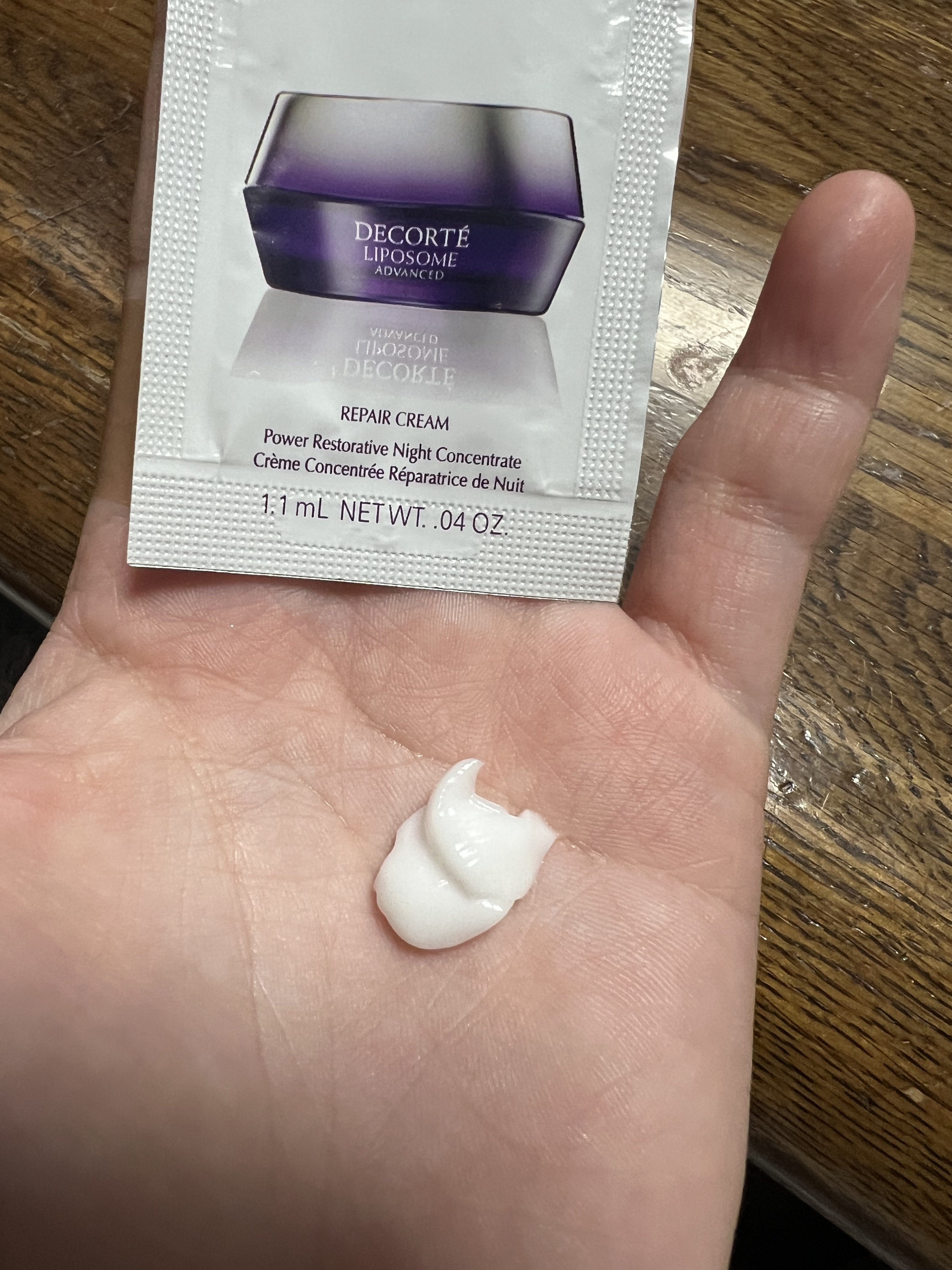 リポソーム アドバンスト　リペアクリーム/DECORTÉ/フェイスクリームを使ったクチコミ（3枚目）