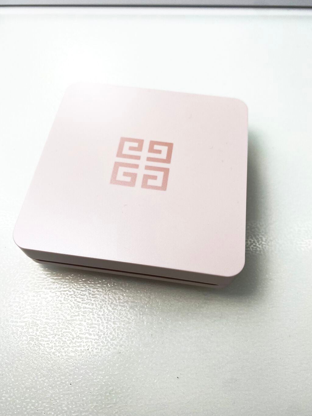 ランタンポレル ブロッサム クリーム コンパクト/GIVENCHY/化粧下地を使ったクチコミ(1枚目)