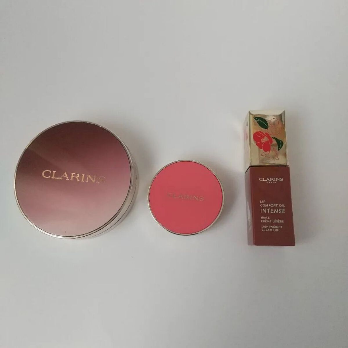コンフォート リップオイル インテンス/CLARINS/リップグロスを使ったクチコミ（1枚目）