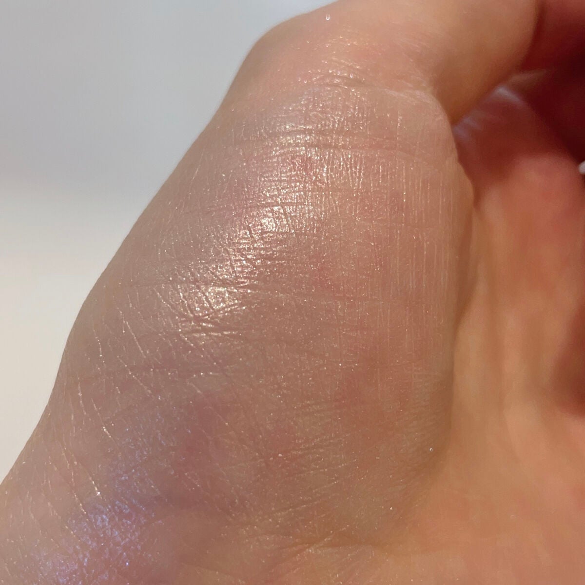 ル・レオスールデクラ /クレ・ド・ポー ボーテ/パウダーハイライトを使ったクチコミ(5枚目)