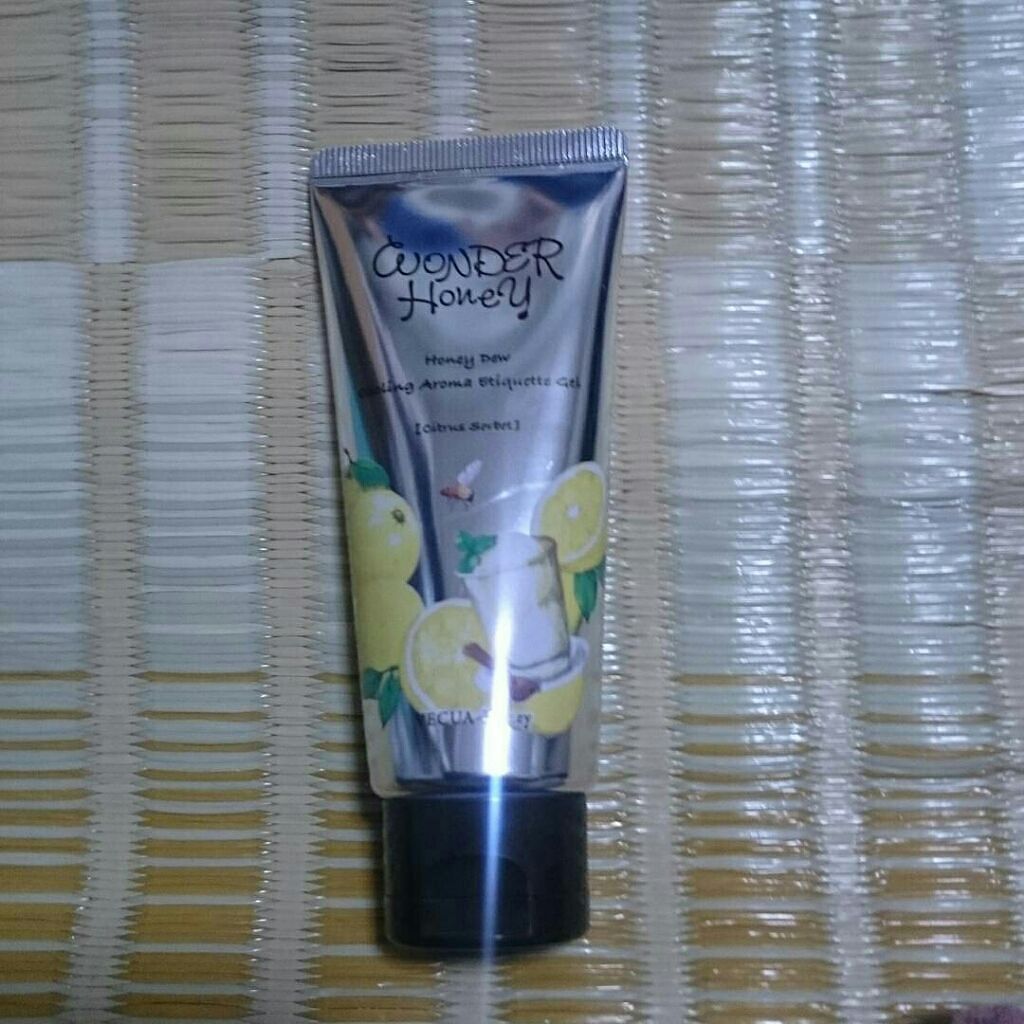 ワンダーハニー アロマエチケットジェル/VECUA Honey/デオドラント・制汗剤を使ったクチコミ（1枚目）