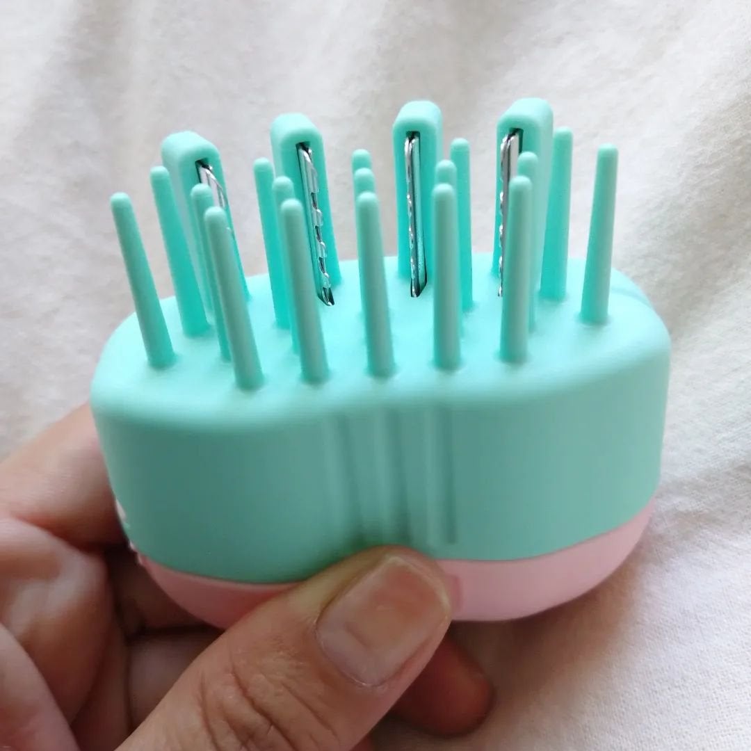 かんたんヘアカットブラシ /ヘアカットモンスター/ヘアケアグッズを使ったクチコミ(3枚目)