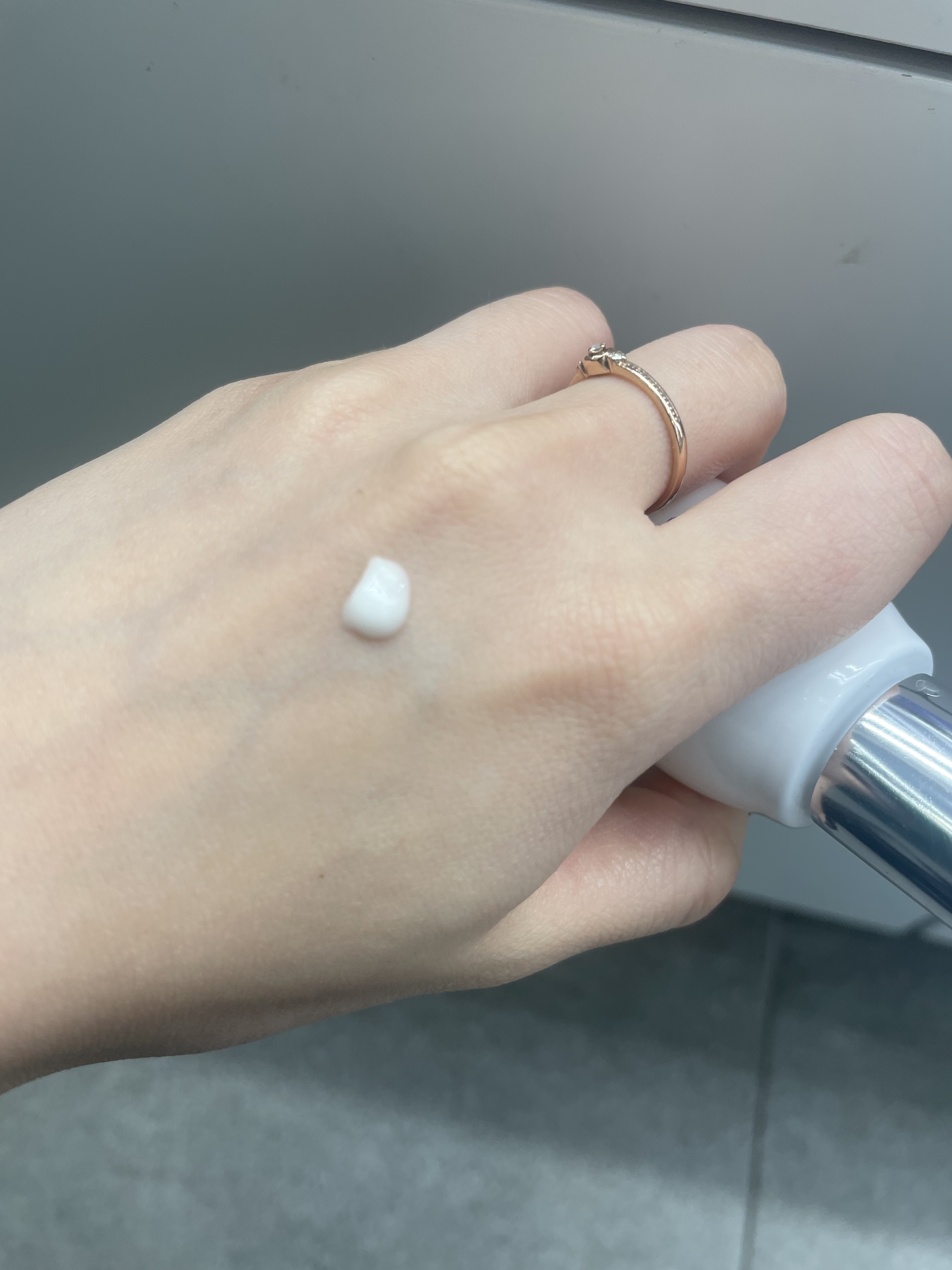 レチノール スーパーバウンス セラム/IOPE/美容液を使ったクチコミ（3枚目）