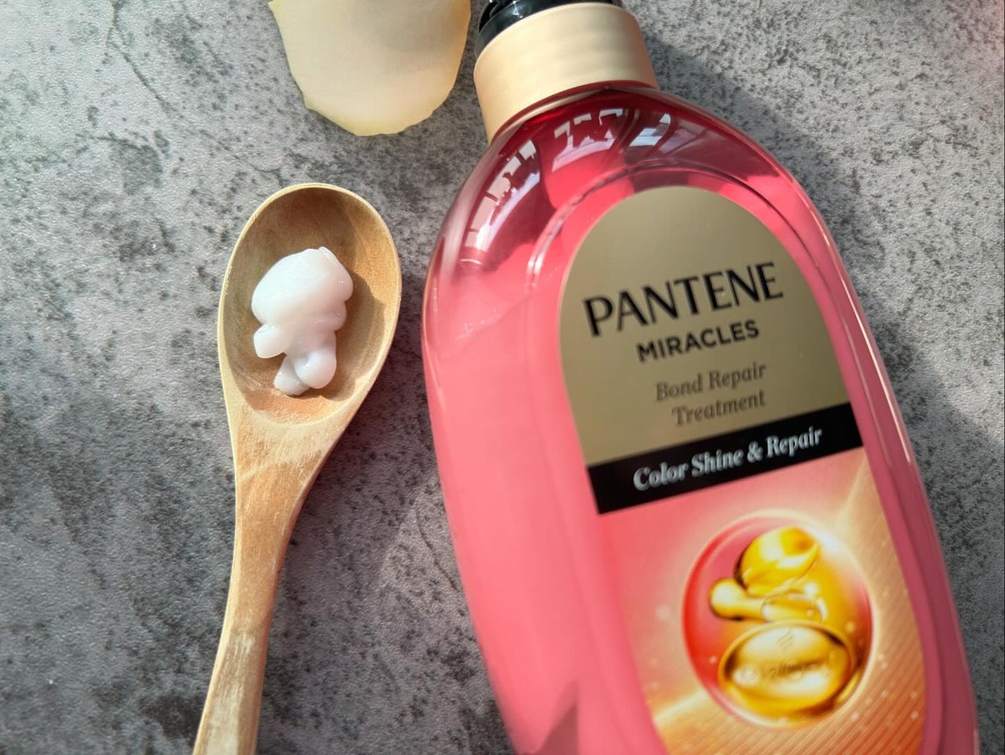 ボンド リペア (カラーシャイン & リペア) シャンプー & トリートメント/パンテーン/市販シャンプーを使ったクチコミ(2枚目)