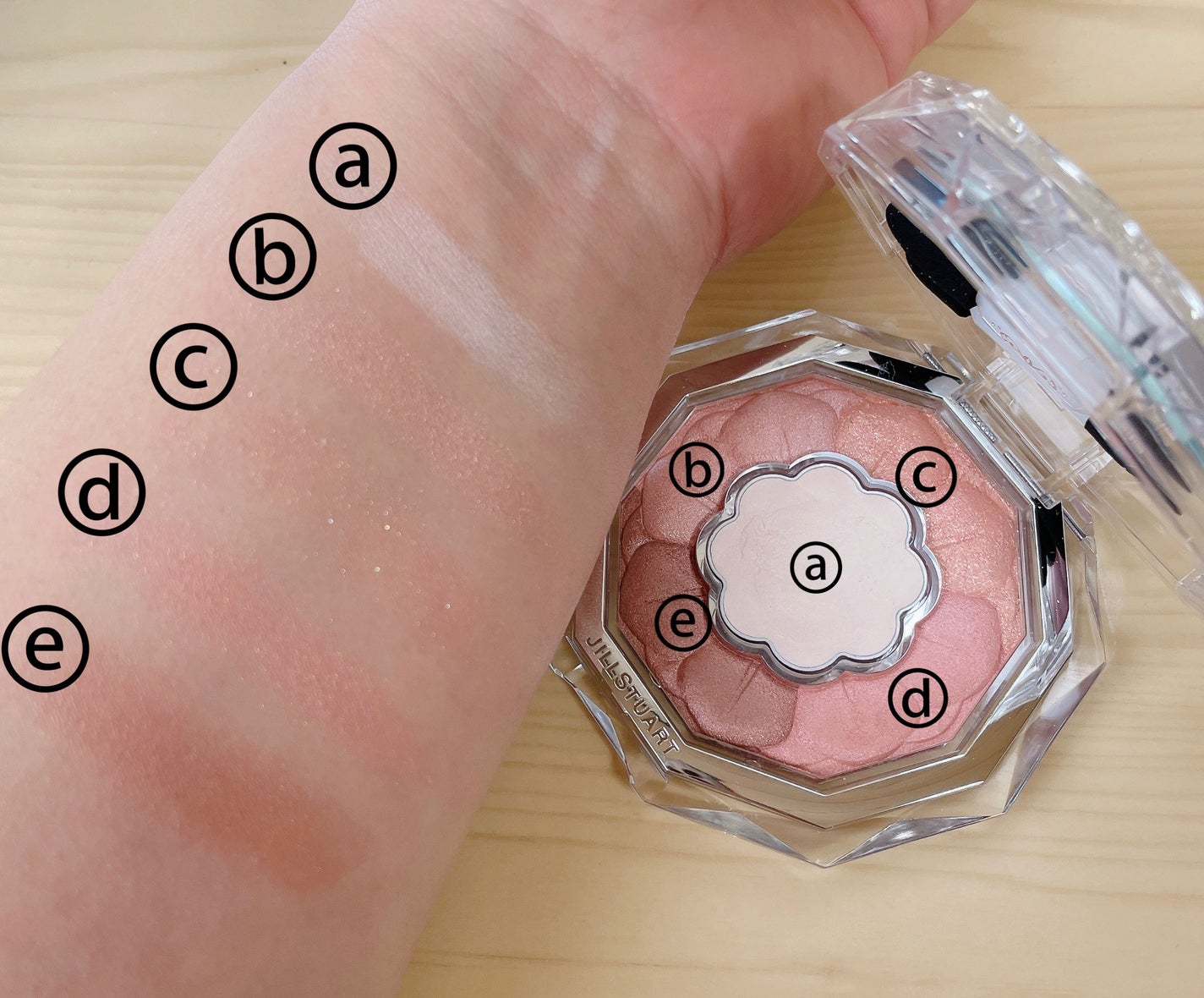 ジルスチュアート ブルームクチュール アイズ/JILL STUART/アイシャドウパレットを使ったクチコミ(4枚目)