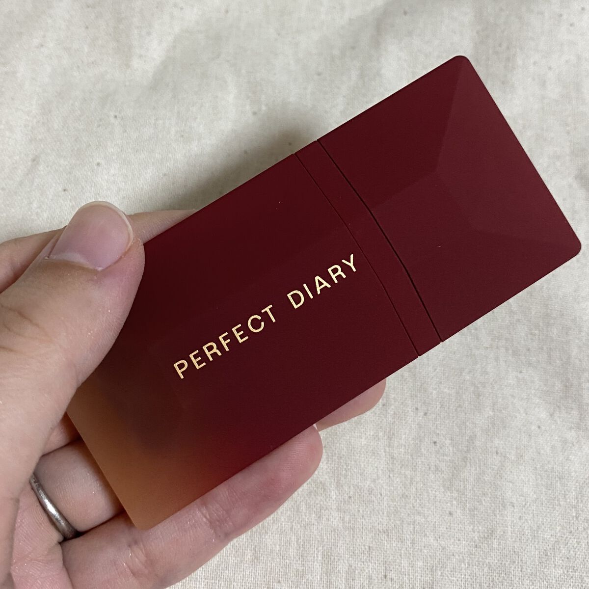 READ ME ベルベットマット リップティント赤狐限定 026 Trap/PERFECT DIARY/リップティントを使ったクチコミ（2枚目）