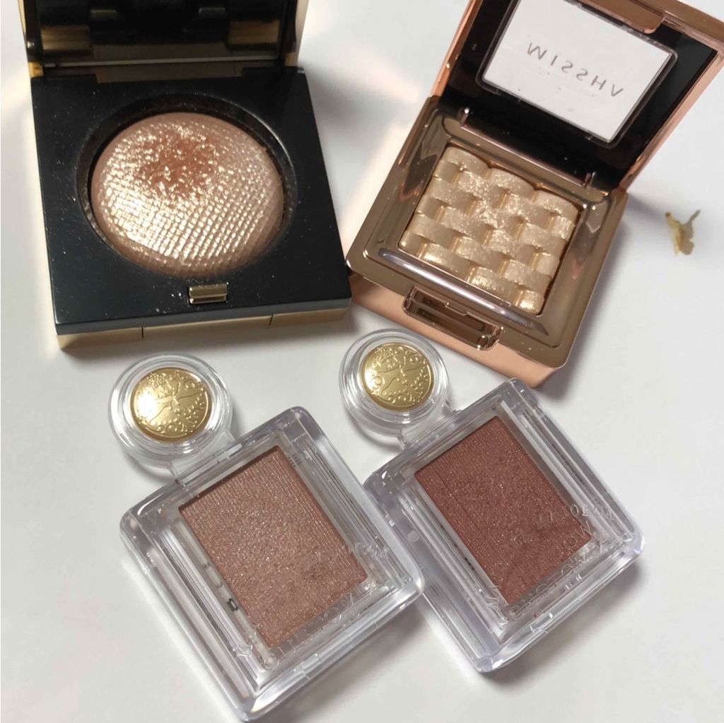 シャドーカスタマイズ/MAJOLICA MAJORCA/単色アイシャドウを使ったクチコミ（1枚目）