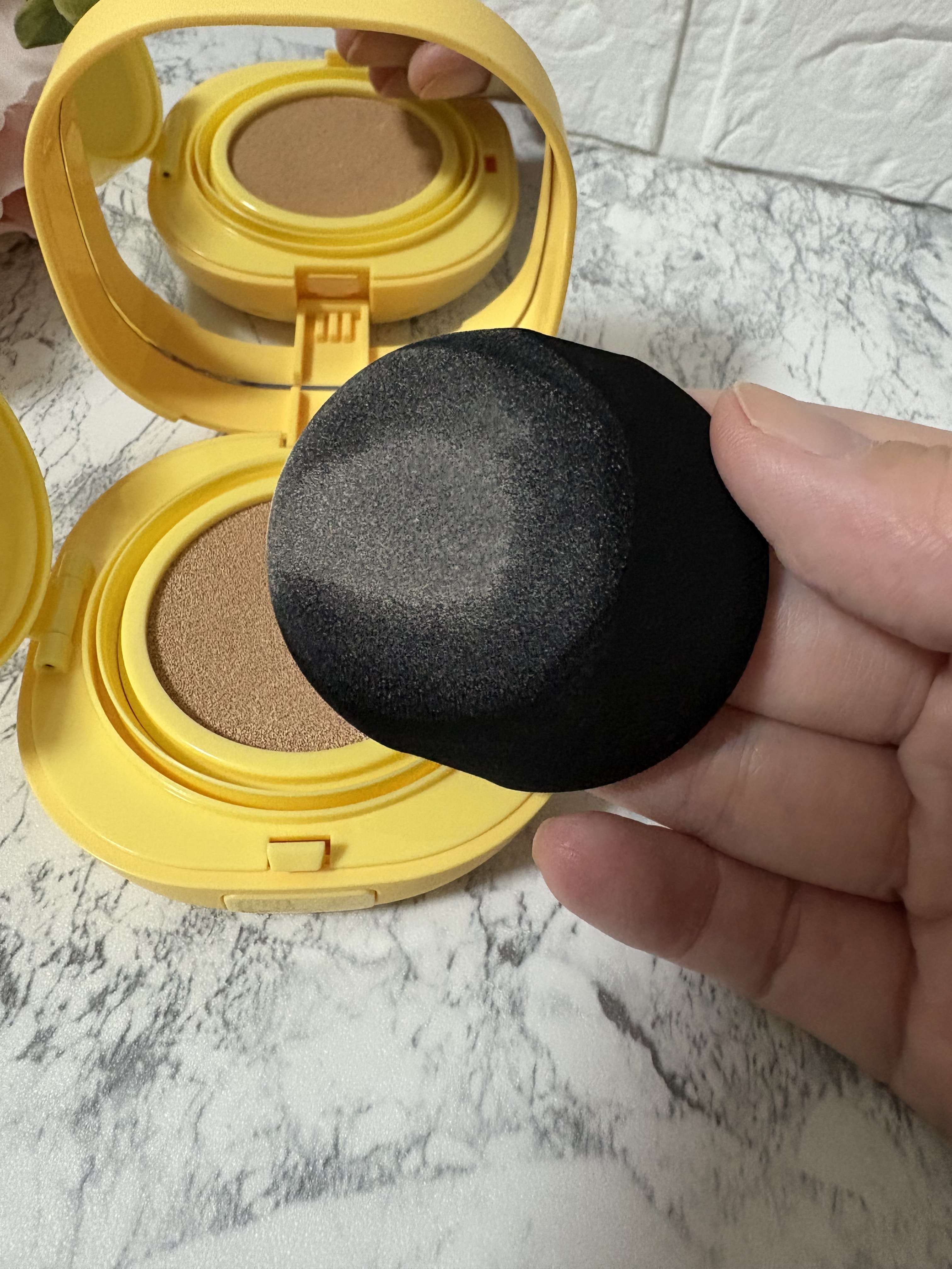 クラウドオールウェイズオン クッションファンデ ーション/FRESHO2/クッションファンデーションを使ったクチコミ（3枚目）