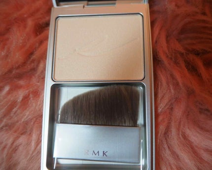 RMK シルクフィットフェイスパウダー/RMK/プレストパウダーを使ったクチコミ(2枚目)