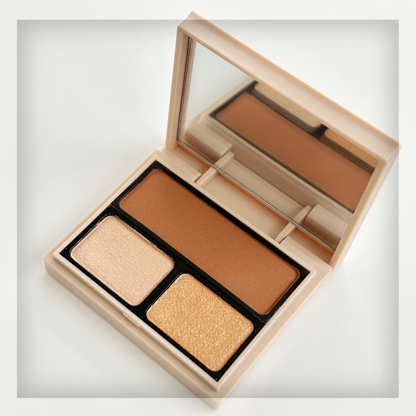 アイカラーパレット/Upt/アイシャドウパレットを使ったクチコミ(3枚目)